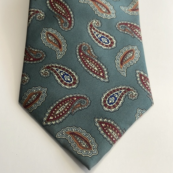Henry Alan Green Paisley 100% Imported Silk Tie - Picture 1 of 6
